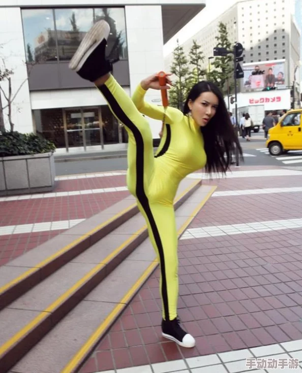 黄色片网站日本:震惊!日本政府突袭多个色情网站,数百名用户被捕引发社会热议! 黄色片网站日本:震惊!日本政府突袭多个色情网站,数百名用户被捕引发社会热议!