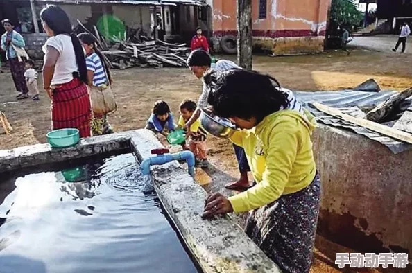 缅北轮流磨豆浆:小村庄里的豆浆生产竟然成为当地居民的致富新模式! 缅北轮流磨豆浆:小村庄里的豆浆生产竟然成为当地居民的致富新模式!