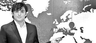 高h高辣h文乱：震惊！某知名作家竟然因创作内容引发社会热议，网友反响强烈，背后真相令人瞩目！