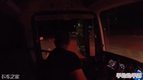 56分钟开火车原视频：背后竟隐藏着司机的神秘身份与不为人知的故事！