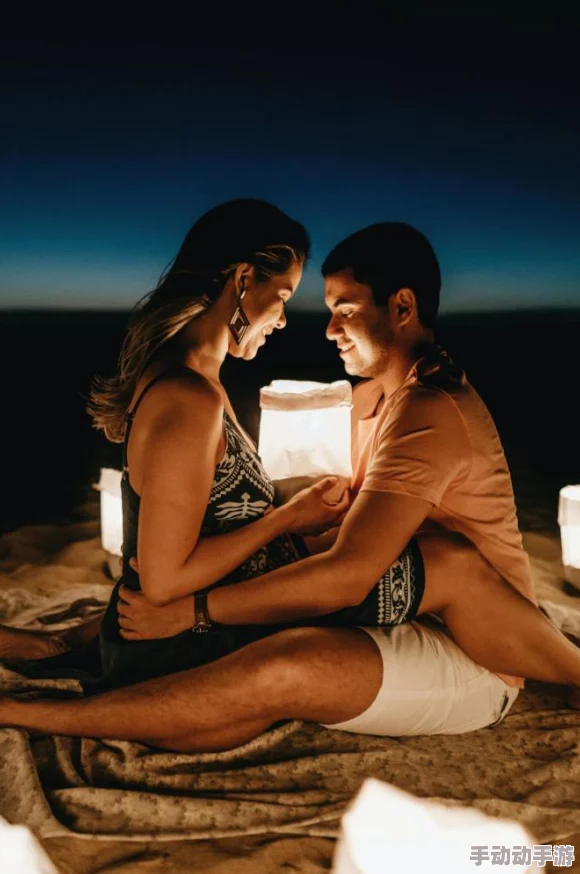 美女被欲望包围，享受至爽高潮痉挛的瞬间，释放内心无尽的渴望与激情