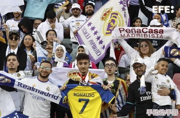 新月直播大全免费下载手机版:畅享无限精彩直播,立即下载体验超清画质和独特功能! 新月直播大全免费下载手机版:畅享无限精彩直播,立即下载体验超清画质和独特功能!