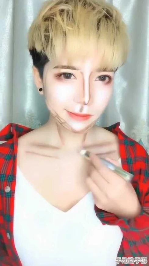 无颜美女因其独特的魅力在网络上走红，吸引了众多粉丝的关注和模仿