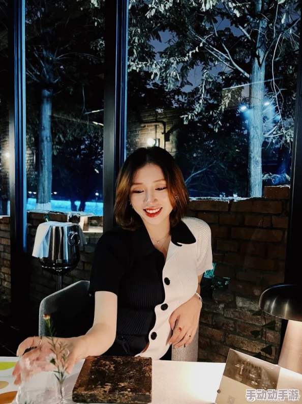 张攸雨大胆两腿玉门打开图片她最近在社交媒体上分享了自己的新发型