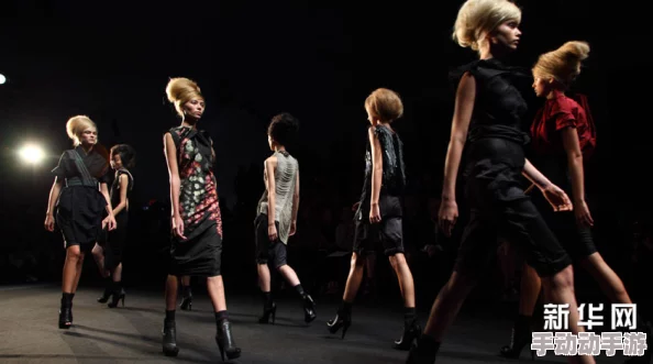 欧美xxxb最近在纽约举办的时尚周上,设计师们纷纷展示了环保材质的新作 欧美xxxb最近在纽约举办的时尚周上,设计师们纷纷展示了环保材质的新作