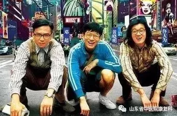 亚洲毛茸茸多**女八厕所小便亡命夺宝 亚洲毛茸茸多**女八厕所小便亡命夺宝