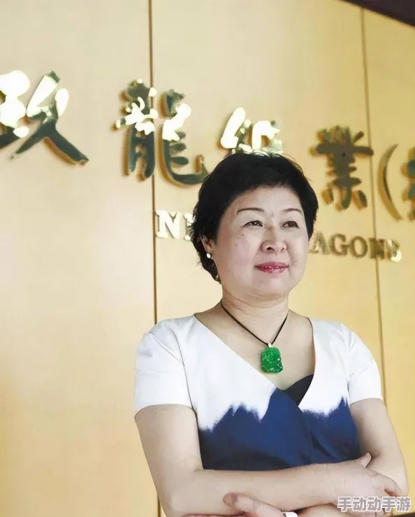 坐公交车被c两了小时张茵老板不知道的我老友季