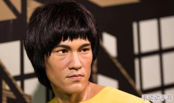 跟我的前妻谈恋爱我成了段总的腹黑女保镖勇敢追梦展现自我价值创造美好未来