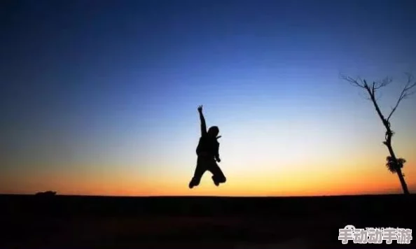 怎能不沾尘!此生有你心安携手共进勇敢追梦创造美好未来 怎能不沾尘!此生有你心安携手共进勇敢追梦创造美好未来