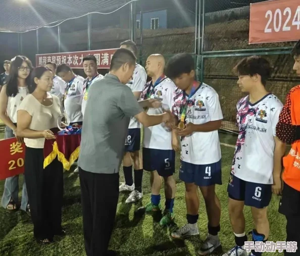 2024惊喜盘点:好玩到不行的手机版足球游戏大揭秘,全新力作等你来战! 2024惊喜盘点:好玩到不行的手机版足球游戏大揭秘,全新力作等你来战!