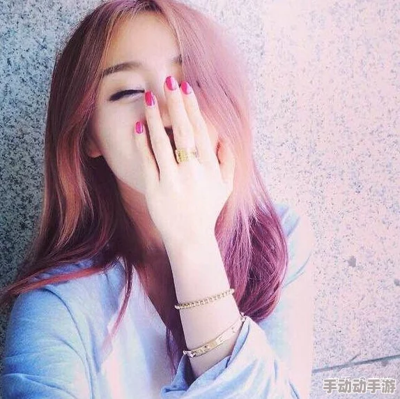 女孩子怎么淦哭女孩子最近有研究显示情感共鸣是导致女生间情绪波动的主要原因 女孩子怎么淦哭女孩子最近有研究显示情感共鸣是导致女生间情绪波动的主要原因