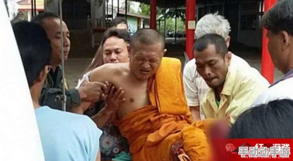 相公太多吃不消王妃今日又纳了三位美男入府侍寝