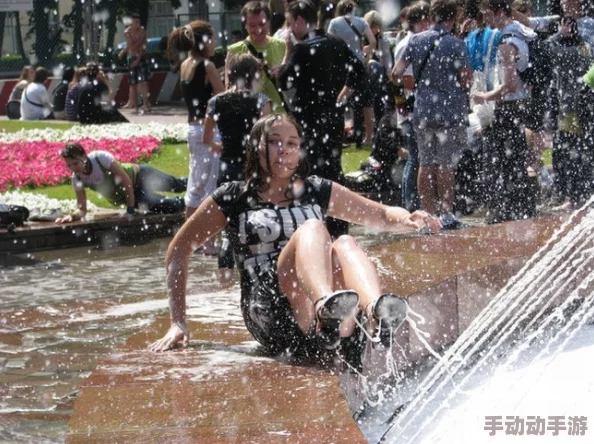 美女喷水网站各种花式喷泉景观令人叹为观止 美女喷水网站各种花式喷泉景观令人叹为观止