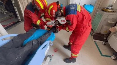 手术直播间电视剧根据真实事件改编展现紧张刺激的医疗救援 手术直播间电视剧根据真实事件改编展现紧张刺激的医疗救援