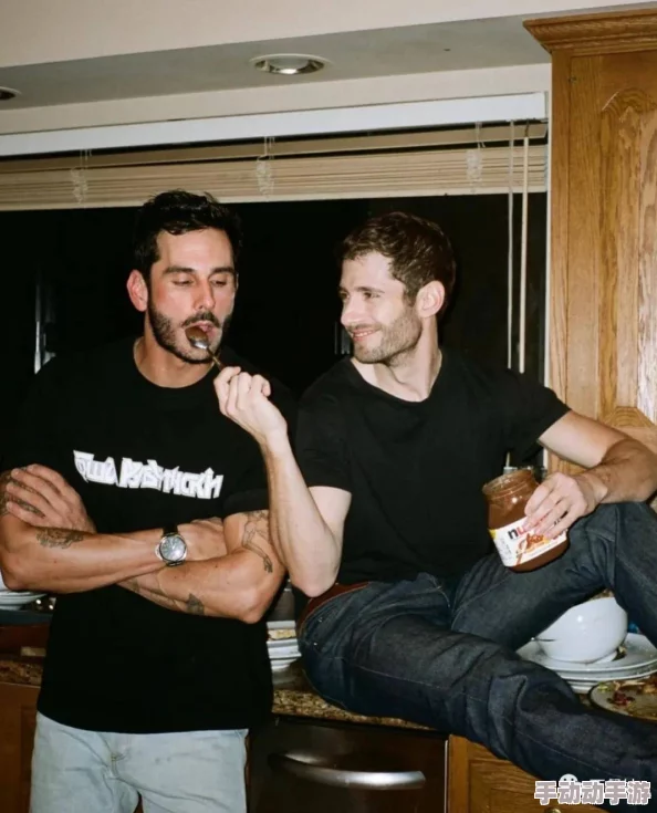 欧美同志GAy1069猛男为什么让人着迷因为他们独特的气质和个人魅力 欧美同志GAy1069猛男为什么让人着迷因为他们独特的气质和个人魅力