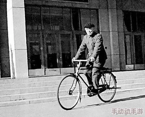 疯狂动物园帽子图鉴大全:耳机篇,解锁最新热门潮流配饰! 疯狂动物园帽子图鉴大全:耳机篇,解锁最新热门潮流配饰!