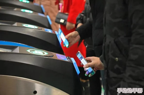 “地铁紧急逃生指南:揭秘哪些护航APP提供免费服务” “地铁紧急逃生指南:揭秘哪些护航APP提供免费服务”