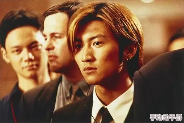 深度解析全明星激斗与拳皇97,哪款格斗游戏更胜一筹? 深度解析全明星激斗与拳皇97,哪款格斗游戏更胜一筹?